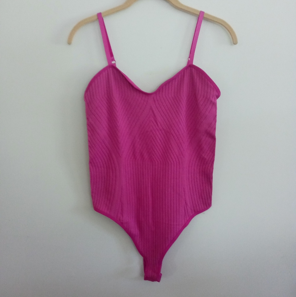 NWT GYPSY AND JADE RIBBED BODYSUIT IN BRIGHT ORCHID SIZE L/XL